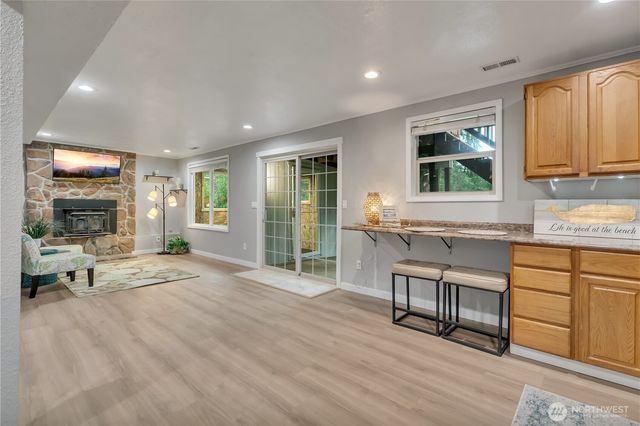 20632 SE 288th Place, Kent, WA 98042