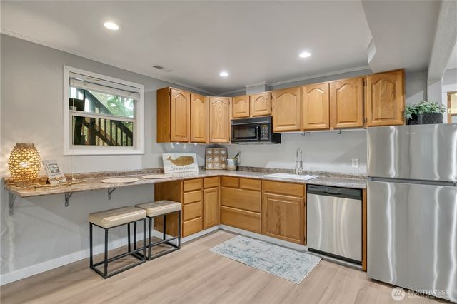 20632 SE 288th Place, Kent, WA 98042