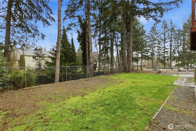 20632 SE 288th Place, Kent, WA 98042