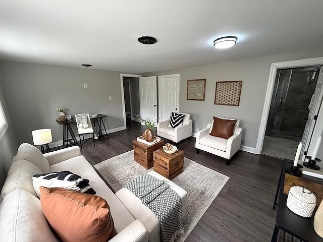 6405 Pixie Place, Nashport, OH 43830