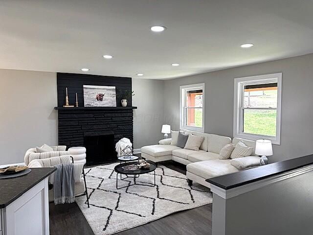 6405 Pixie Place, Nashport, OH 43830