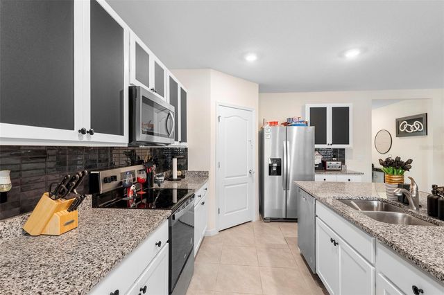 821 AMHURST DRIVE, Orange City, FL 32763