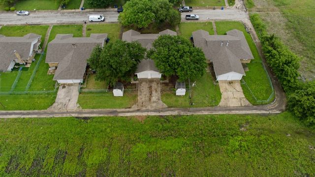 1731 Jenkins Lane, Glenn Heights, TX 75154