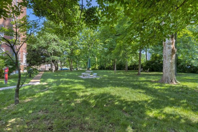 4225 Harding Pike Apt 603, Nashville, TN 37205