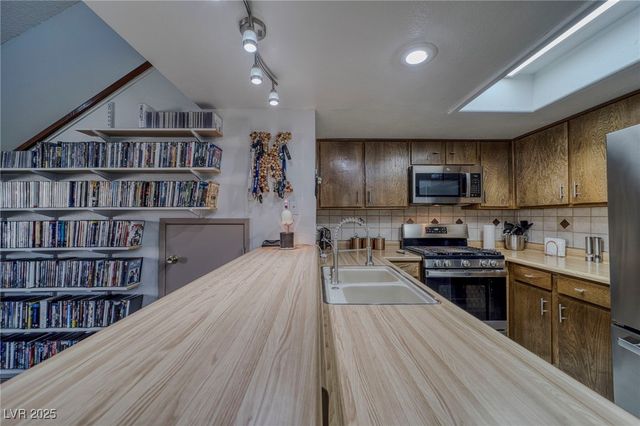 3791 Desert Marina Drive 118, Laughlin, NV 89029