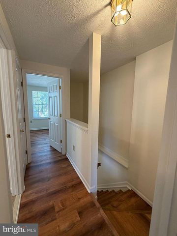2553 LOG MILL CT, Crofton, MD 21114