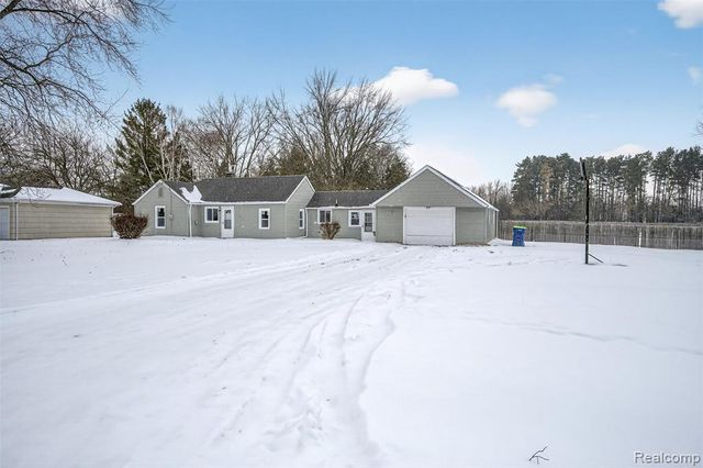7148 Mccliggott Road, Saginaw, MI 48609