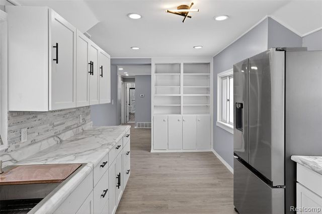 7148 Mccliggott Road, Saginaw, MI 48609