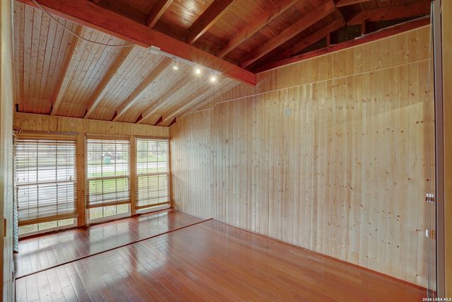 439 Devonshire, San Antonio, TX 78209