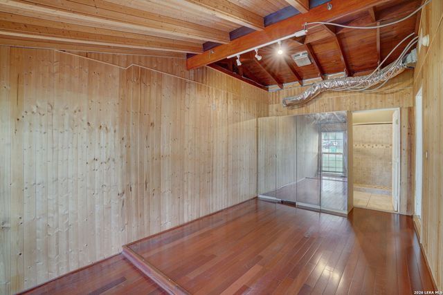 439 Devonshire, San Antonio, TX 78209