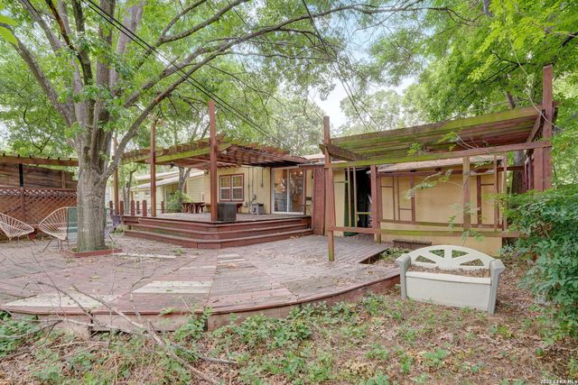 439 Devonshire, San Antonio, TX 78209