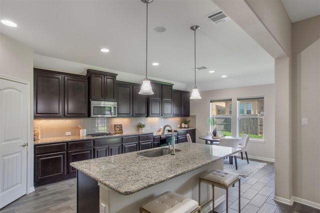 108 Poppy CT, Georgetown, TX 78626
