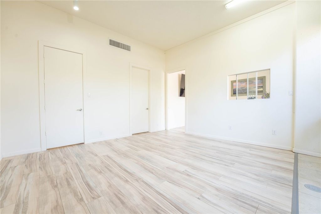 4600 Ocean Dr 101, Corpus Christi, TX 78412 — photo 5