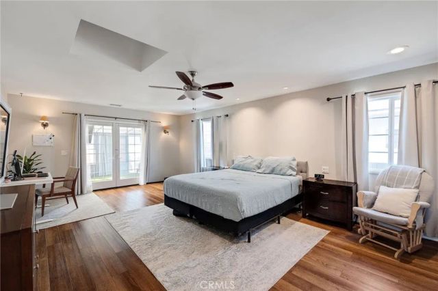 2905 Magnolia Avenue, Long Beach, CA 90806