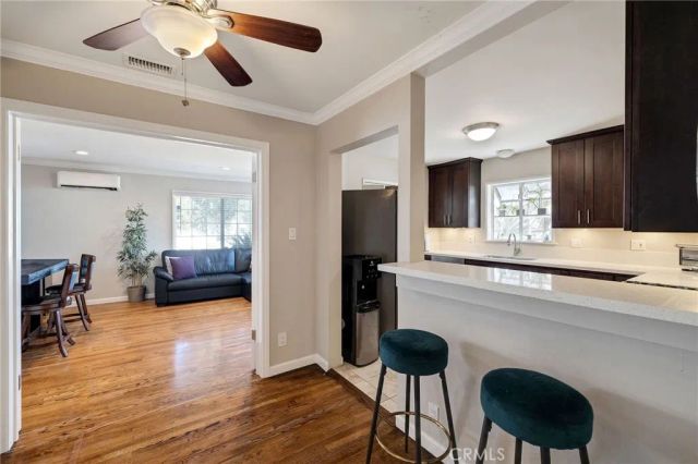 2905 Magnolia Avenue, Long Beach, CA 90806