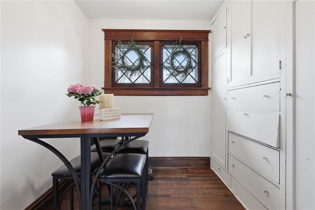 9875 E Winner Road, Independence, MO 64052