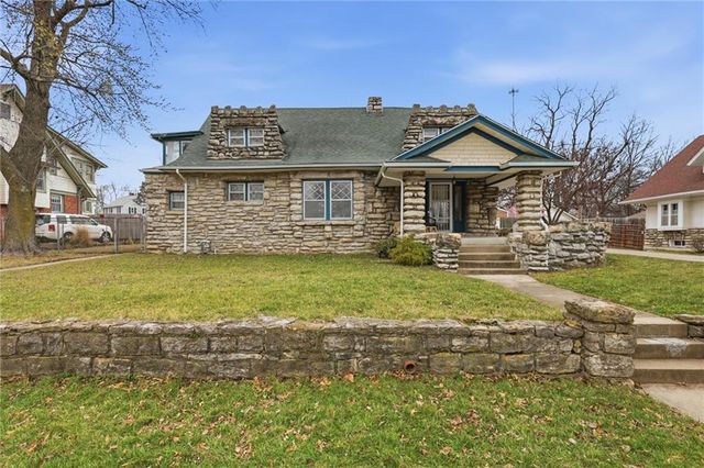 9875 E Winner Road, Independence, MO 64052