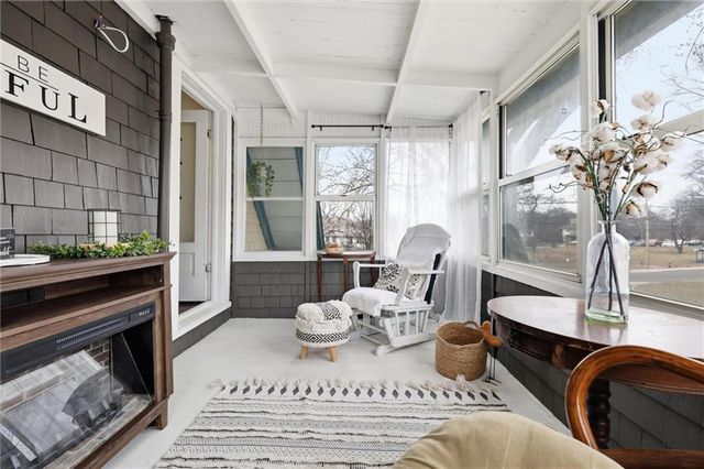 9875 E Winner Road, Independence, MO 64052