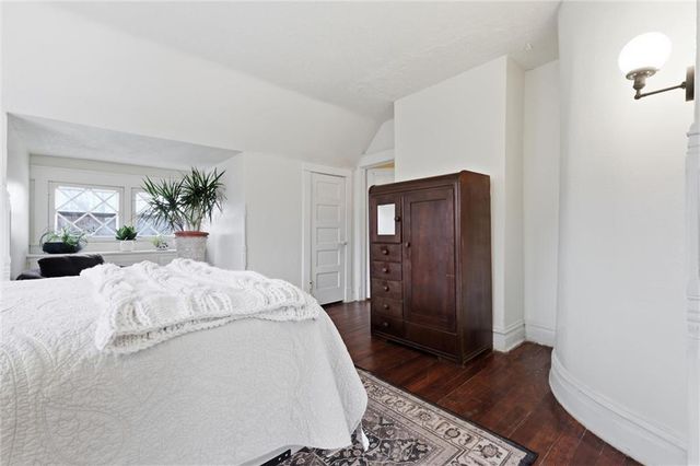 9875 E Winner Road, Independence, MO 64052