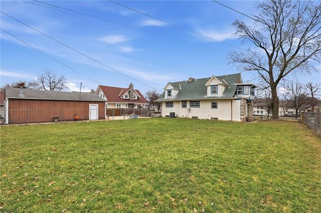 9875 E Winner Road, Independence, MO 64052