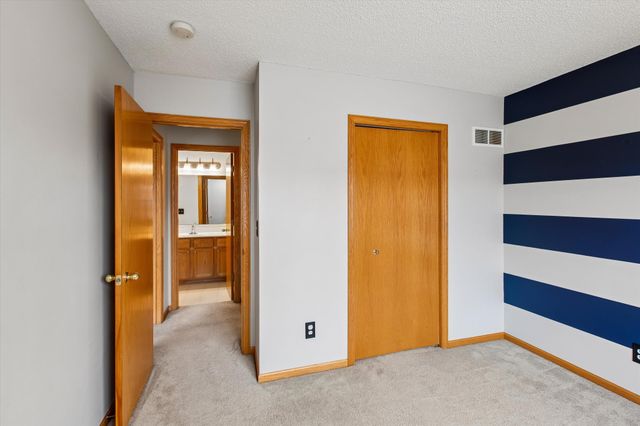1017 Larch Street, Farmington, MN 55024