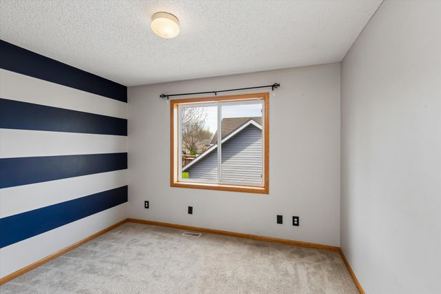 1017 Larch Street, Farmington, MN 55024