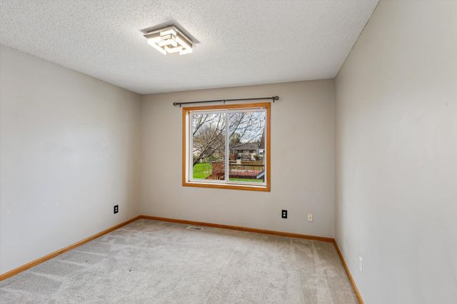 1017 Larch Street, Farmington, MN 55024