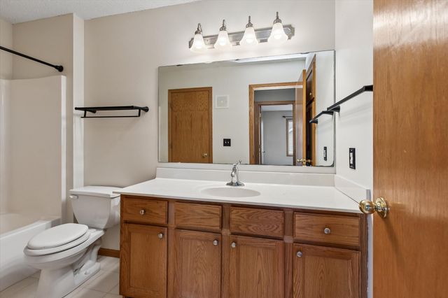 1017 Larch Street, Farmington, MN 55024