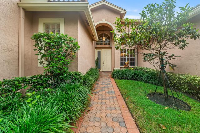 8891 Majorca Bay Drive, Lake Worth, FL 33467