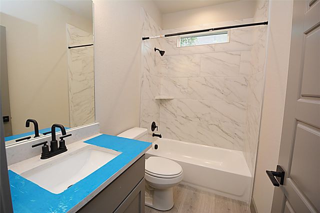 1513 Redwood RD, Fischer, TX 78623