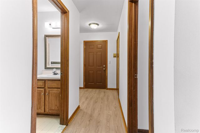 15356 Ashley Court 38, Macomb Township, MI 48044