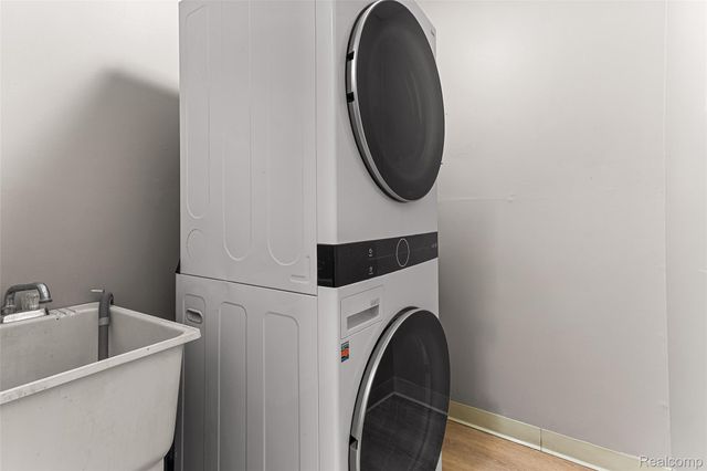 15356 Ashley Court 38, Macomb Township, MI 48044