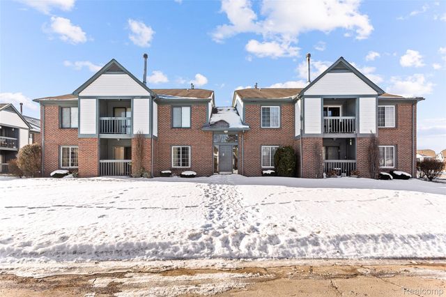 15356 Ashley Court 38, Macomb Township, MI 48044