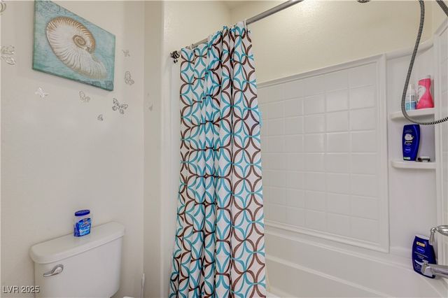 1408 Fantastic Court, North Las Vegas, NV 89081