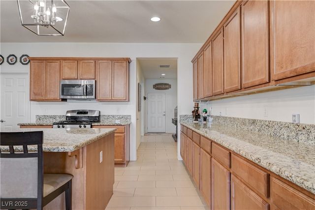 1408 Fantastic Court, North Las Vegas, NV 89081