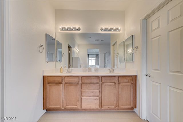 1408 Fantastic Court, North Las Vegas, NV 89081