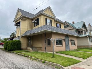 367 N Market Street, East Palestine, OH 44413