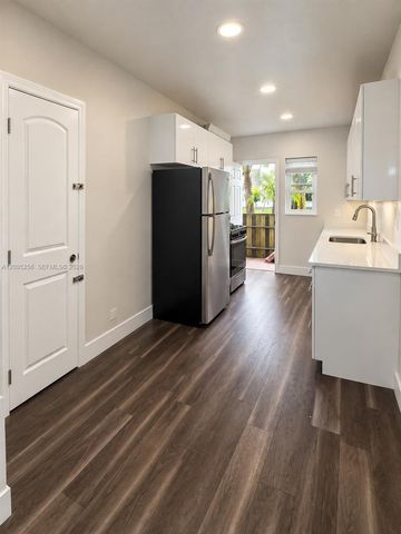 1537 Jefferson Avenue 11, Miami Beach, FL 33139