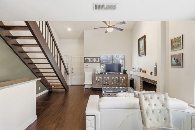 527 Ranch Trail 149, Irving, TX 75063