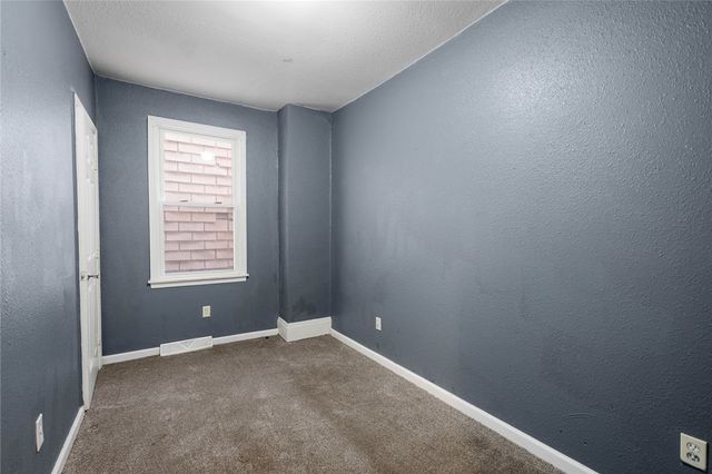 511 Hervey Street, Mt Oliver, PA 15210