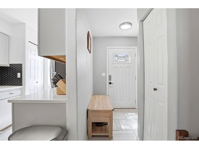 8290 S Fillmore Cir, Centennial, CO 80122