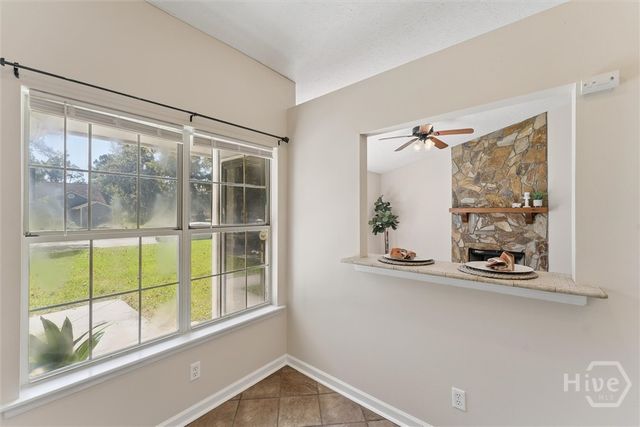 4 E White Hawthorne Drive, Savannah, GA 31419