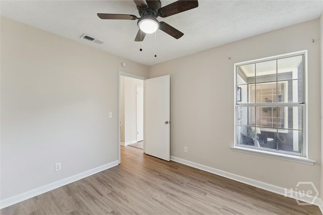 4 E White Hawthorne Drive, Savannah, GA 31419