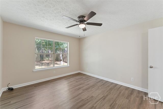 4 E White Hawthorne Drive, Savannah, GA 31419