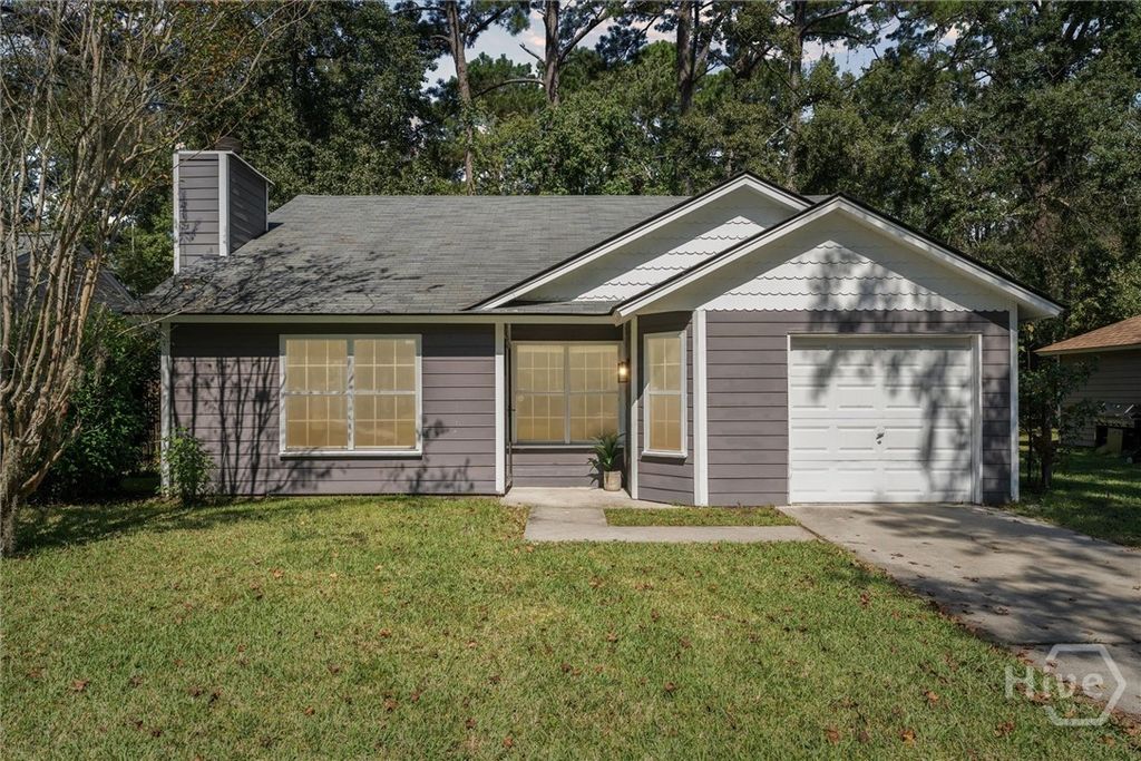 4 E White Hawthorne Drive, Savannah, GA 31419