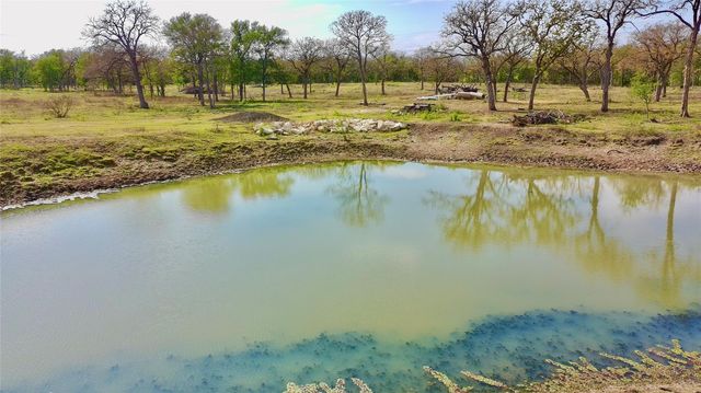 9024 Lockwood Springs RD, Manor, TX 78653