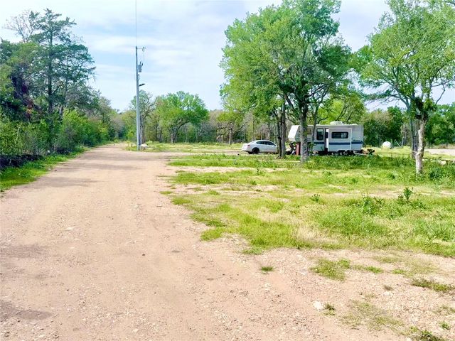 9024 Lockwood Springs RD, Manor, TX 78653