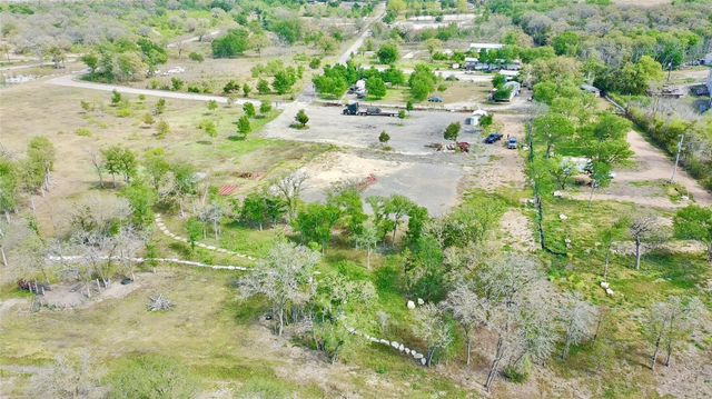 9024 Lockwood Springs RD, Manor, TX 78653