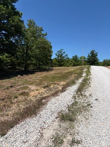 14 Oriole Lane, Noel, MO 64854