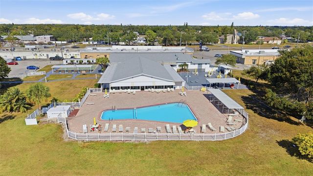 5876 21ST STREET N 5, St Petersburg, FL 33714